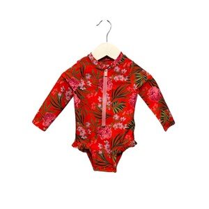 ⭐️ 5/$30 Old Navy Kids Swim Rashguard size 6-12 Months